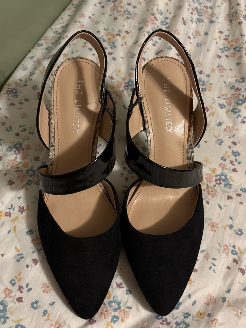 The Limited Black Pointed Slingback Heels with Gloss Strap